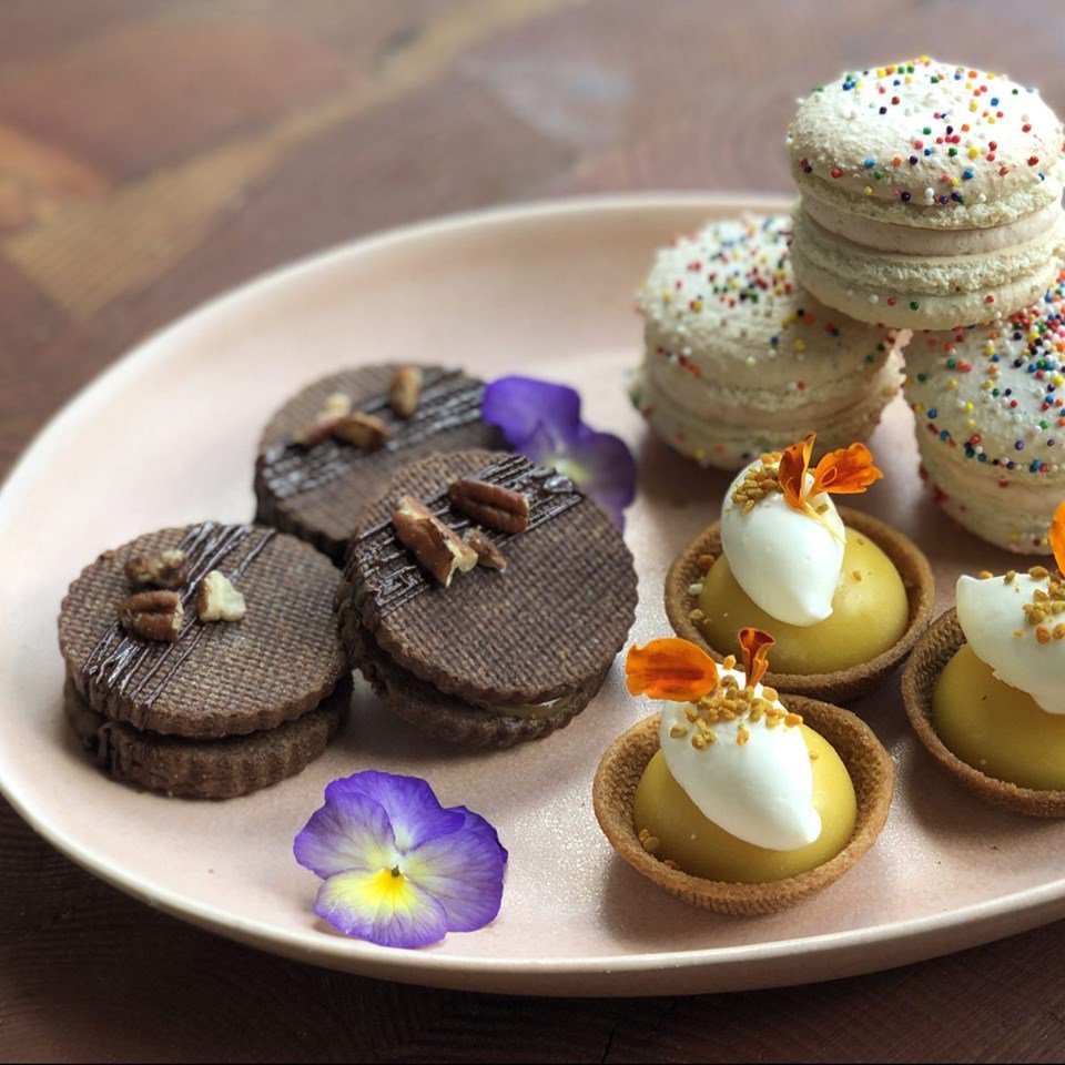 BiteofBend's tweet photo. FEATURED BITE — One of Bend’s favorite dessert spots, Foxtail Bakeshop &amp; Kitchen is bringing some whimsical sweet treats to  @BendPremierRE @BiteofBend  . You can try a plethora of bites they'll be bringing, June 14th-16th. 
FULL LIST OF BITES at: https://t.co/oLc2cbyq0t https://t.co/AgqsB9nQBR
