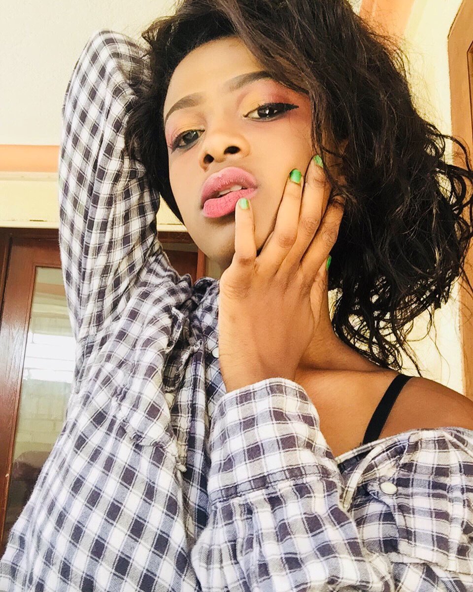 fash_mala's tweet image. Viv Viw📷
 
#Makeup by me