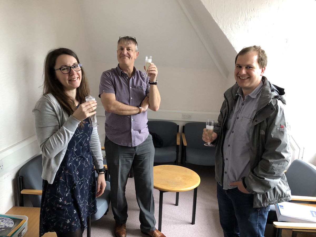 Huuuge congratulations to @ChloeMorris_13 who successfully defended her PhD on Modelling Coastal Dynamics this afternoon! 👏👏 🥂🥂Many thanks to <a href="/GeomorphologyDr/">Andrew J. Plater</a> &amp; <a href="/DrChrisHackney/">Chris Hackney</a> for examining!