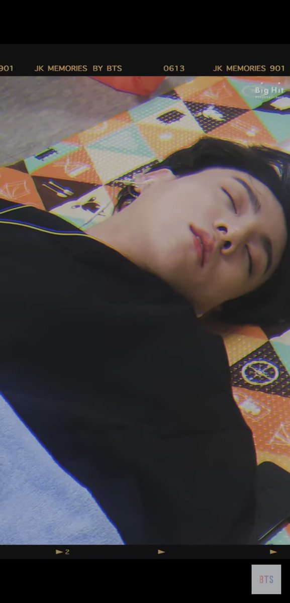 jk13431's tweet photo. КАК ЖЕ ЭТО СОФТОВООО😭😭😭
#JKOurEuphoria https://t.co/VMZyutP2Et