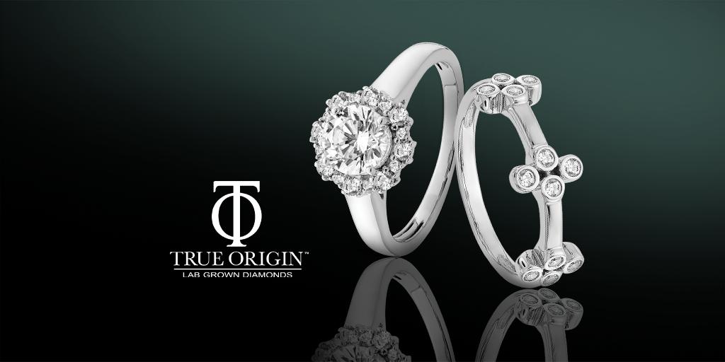 TrueOriginLab's tweet photo. Lab Grown Diamond accent rings are the perfect symbols for all the loves in your life. >> https://t.co/bKx65taGPI #LoveyourChoice #LabGrownDiamond #giftideas ⠀ https://t.co/JCGQ8QHSfd