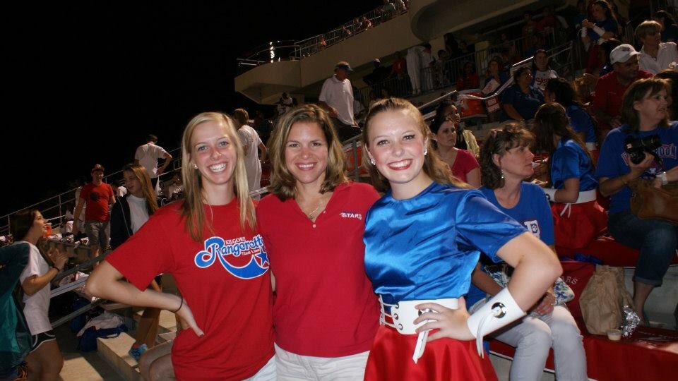 heatherstans_'s tweet photo. super thankful for these ladies. happy birthday Smitty!!!!! you’ve made these Aumiller girls better women 💓 https://t.co/asI1CdjKmK