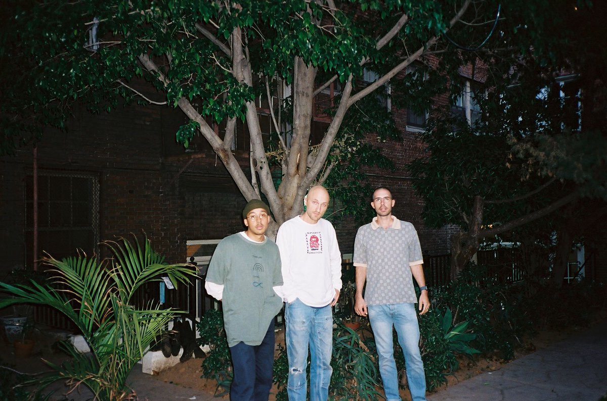 billboard's tweet image. .@DJDODGERSTADIUM and @dijondijon_ drop smooth, summer-ready #MagicLoop blbrd.cm/Sv3YpL