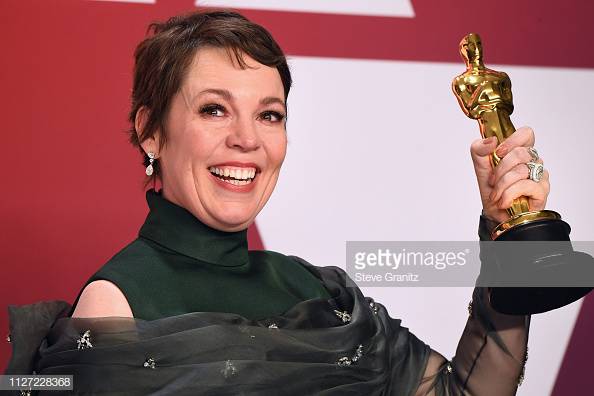 Congrats to the 2019 Queen's birthday honours list - Olivia Colman a CBE, Elvis Costello an OBE, Simon Russell Beale Knighthood & celebrity photographer Terry O’Neill

For📸by #TerryONeill 👉bit.ly/2Iz8CKf

#BirthdayHonours #OliviaColman #SimonRussellBeale #ElvisCostello