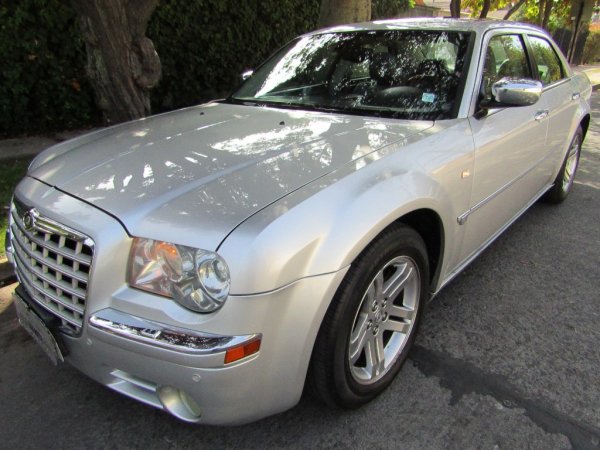 #CHRYSLER 300 C AUT.
Año 2006
Click » 
195.533 kms
$ 5.890.000