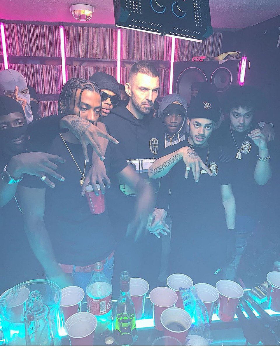 Sav_mostwantedd's tweet photo. #MostWanted &amp; #MostHated Crib Session Loading 🍿🍿🍿🍿🍿 https://t.co/SkTDWUvGvE