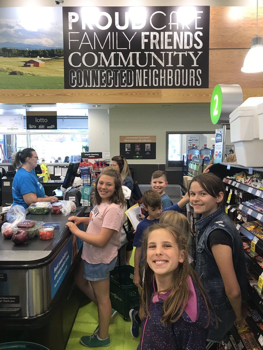 5PikeHCS's tweet photo. We loved our trip to @saveonfoods in King’s Heights today - thanks to all the parent volunteers, @kendraarnason, @5HaleyHCS, @BassBryn, @MswRvs, and @saveonfoods staff for helping us out, especially Beverley. Next stop: Chopped competition! Bring. It. On. #hcsrvs #rvsed https://t.co/N4cHEcvNMs
