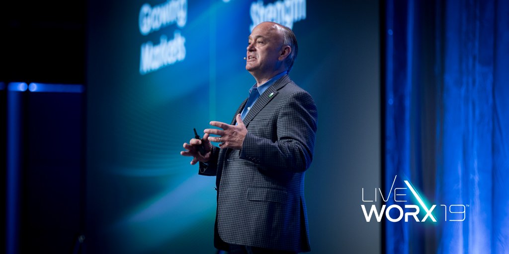 LiveWorx's tweet image. "Every one of our customers that makes things, wants to make these things in a smart factory" - @JimHeppelmann, CEO, @PTC #PTCPartnerSummit #DigitalTransformation #LiveWorx