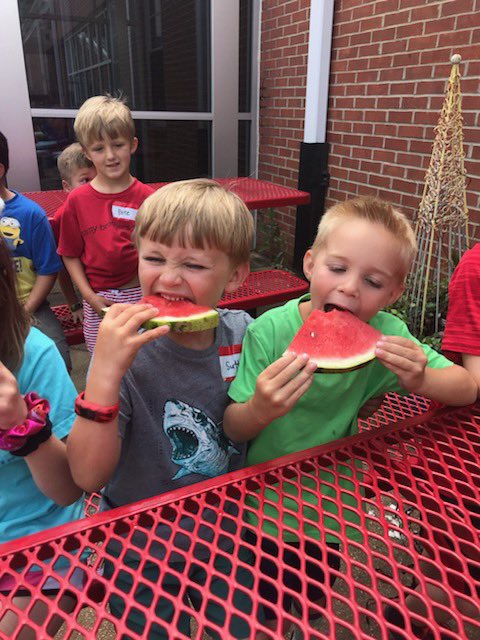 tupeloschools's tweet photo. From Popcorn To Pizza camp, it’s all about the watermelon this afternoon. #TPSD https://t.co/GTSS4i7jjg
