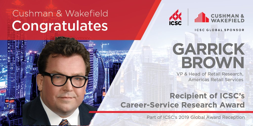 CushWakeRETAIL's tweet image. We are thrilled to congratulate @CushWakeUS #Retail expert, Garrick Brown for receiving @ICSC &apos;s 2019 Career-Service Research Award, part of their Global Award Reception at this year&apos;s #ICSCRECon! Read about it here &amp;gt;&amp;gt; cushwk.co/31hnoxS #CWretail @retailwizard