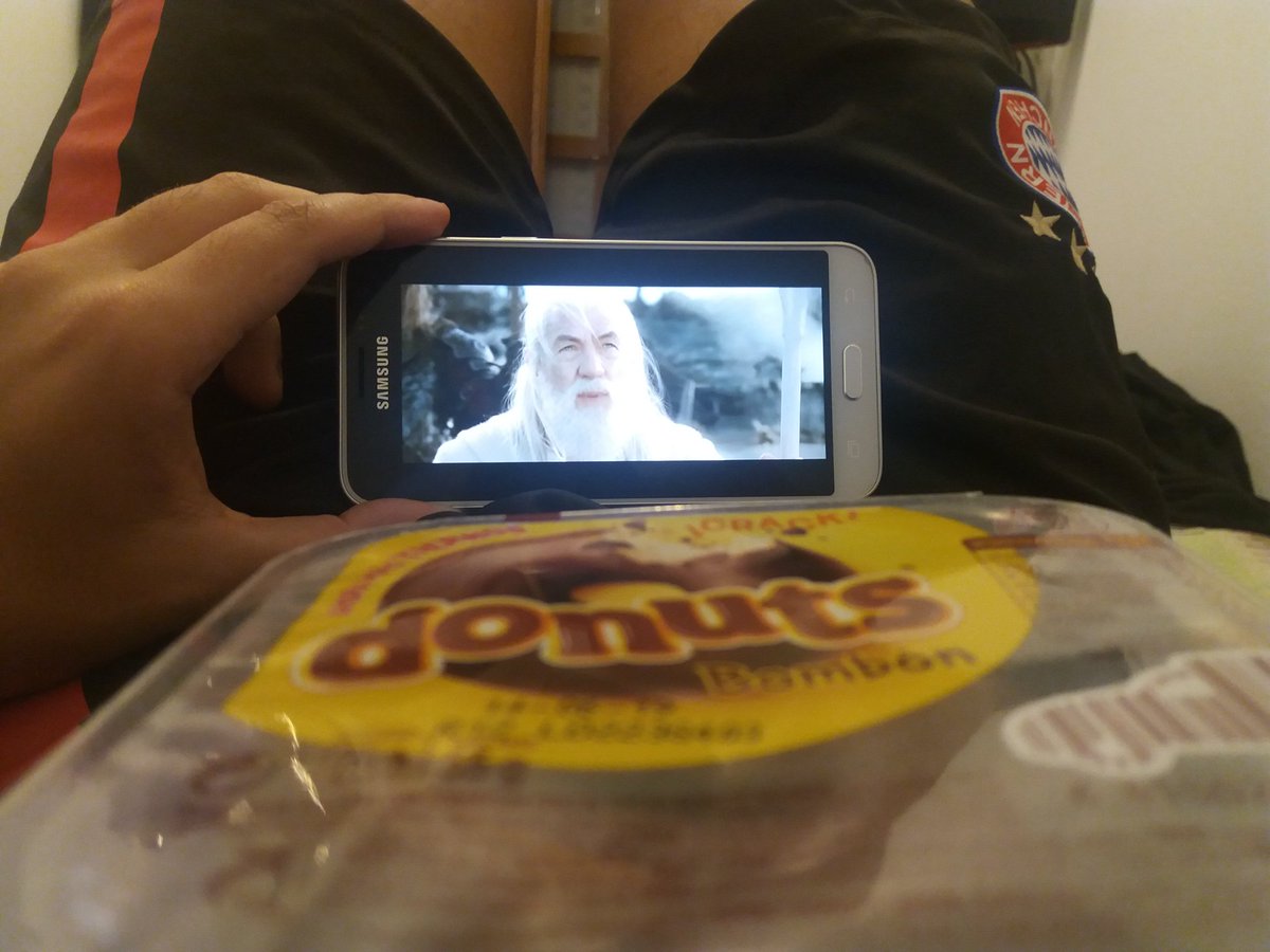 MrPacman90's tweet photo. @Donuts_es #DonutsDeCine https://t.co/sWVhjumybm