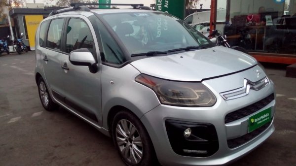 depelliautos's tweet photo. #CITROÃN PICASSO 1.6 GLS
Año 2013
Click » 
131.000 kms
$ 6.050.000 https://t.co/WtT6eINIyv