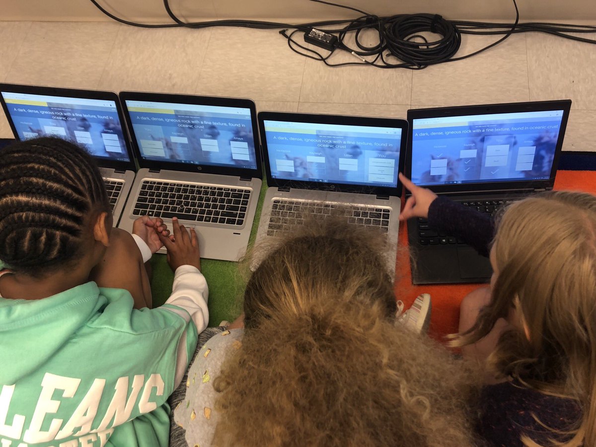 carlin_peaden's tweet image. Quizlet live to review our rocks, landforms, and soil science unit! #FossScience #QuizletLive