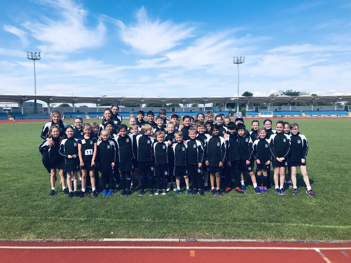 SportForestPrep's tweet photo. What a terrific day for sport. Our strong team of 43 pupils took to their spikes and batons like ducks to water. Well done everyone for a superb day at @ISAsportUK @ISAschoolsnorth #Athletics #manchesterstadium 🎽🏆👌🏼⚾️🥎🥏 Well done 👍 https://t.co/SQghj5cL5J