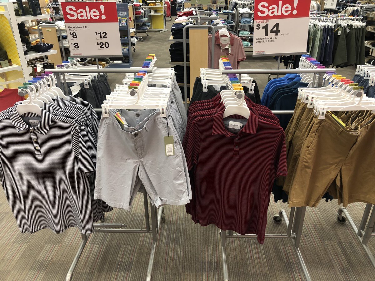 Getting that rack training done! 👊🏻🎯 #T2254 #standards #SetToSell @ScharfDenise <a href="/Jaquella5/">ini ella</a> <a href="/nostlund04/">Nicholas Ostlund</a> <a href="/settoselltarget/">Heather Fountain</a> <a href="/jamaal_edwards/">Jamaal Edwards</a>