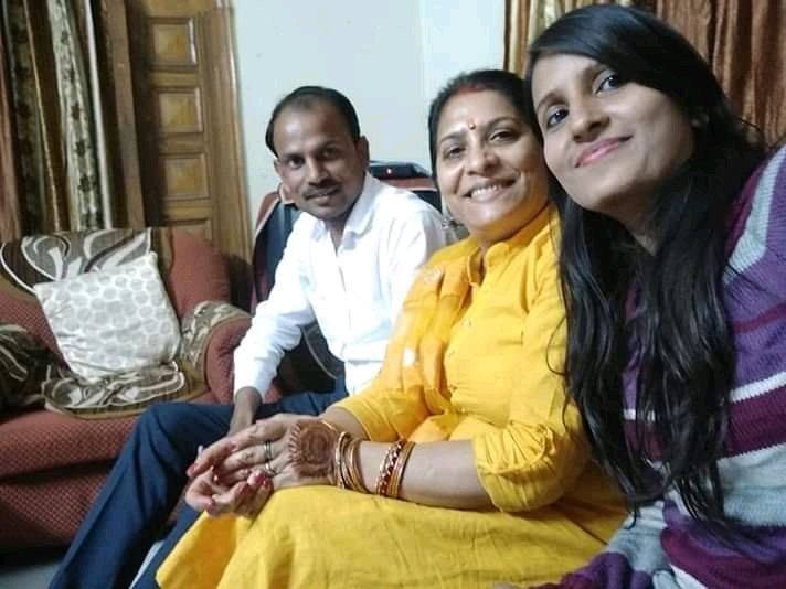 KalpanaSinha75's tweet photo. जन्मदिन की हार्दिक शुभकामनाएं @AlokTiwari9335 भैया 🎂🎉🎉🎉
आपसे मुझे काफी कुछ सीखने को मिला है, कैसे कोई अपनी निजी जिंदगी को छोड़कर देश के प्रति समर्पण रहता है ये मैंने आपमे देखा है।
आपके व्यक्तित्व से मै और भी काफी कुछ सीखना चाहूँगी। 🙏
#HBD_Alok_Tiwari https://t.co/PFL2jkL6Rm