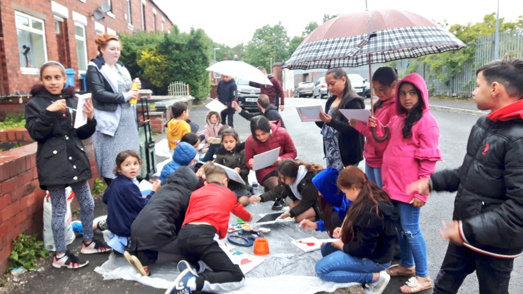 zerg_in_oldham's tweet photo. Our second @FirstForFCHO @OldhamColiseum @OldhamYC #Dynamix Youth Services led Street Play session this evening #Rainy #Scary #Inspiry but above all #Needed&Valued https://t.co/N2K5Qdd5qe