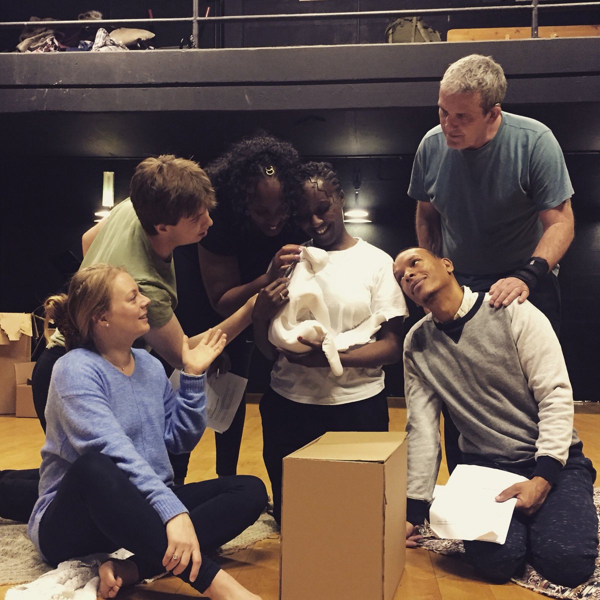 Next Saturday 22 June we will be performing a work in progress sharing of a new piece called Kunkush @poplarunion at 2pm. We’ve been working with students at @morley_college to develop this new work - the true story of a refugee cat. It would be great to see you there!