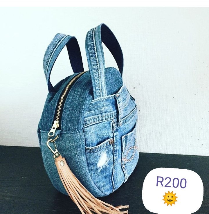 SayEntrepreneur's tweet photo. The difficulty of finding a job after graduation has led  @TebogoL26362561 to find creative ways of  recycling old Jeans into bags and shoes

📍 Pretoria 

 📞 0659809651 https://t.co/vHD6g2D1fa