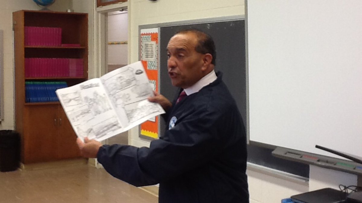 SVScrusaders's tweet photo. Fourth and Fifth Graders were treated to a presentation by Freeholder Tom Arnone. Thank you for the coloring books about Monmouth County. A special thanks to Mrs. Madden for arranging the visit. https://t.co/b6Zd33vw48
