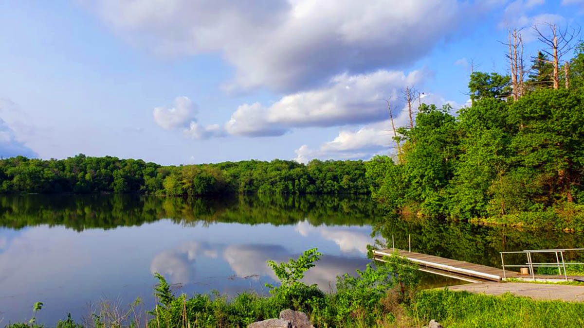 What's a new hunter supposed to do during the summer months? Check out this newest post by <a href="/AshJPeters/">ajp</a> on the ModCarn blog and find out. bit.ly/2Wx2En3 #learntohunt #womenhunters #summerhunter #notwaitingforfall