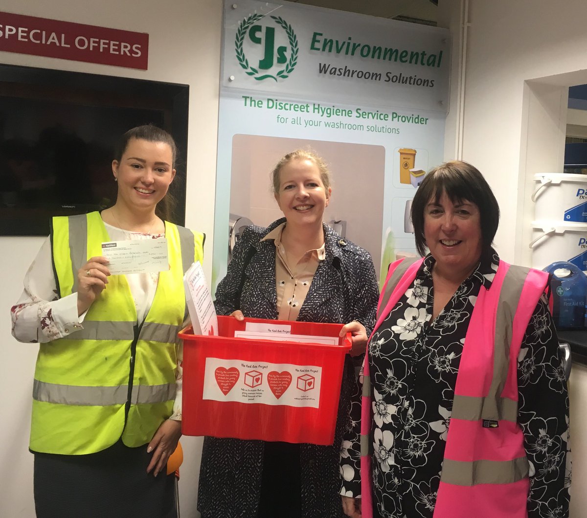 RedboxprojectP1's tweet photo. Incredible day at CJS Portsmouth ❤️ the last 6 months this local family business have supported our project, collecting donations, selling pin badges and I was presented with a cheque for £250 as well as £53.38 in financial donations from their staff and customers ❤️ thank you x https://t.co/0SgIuPCxPu