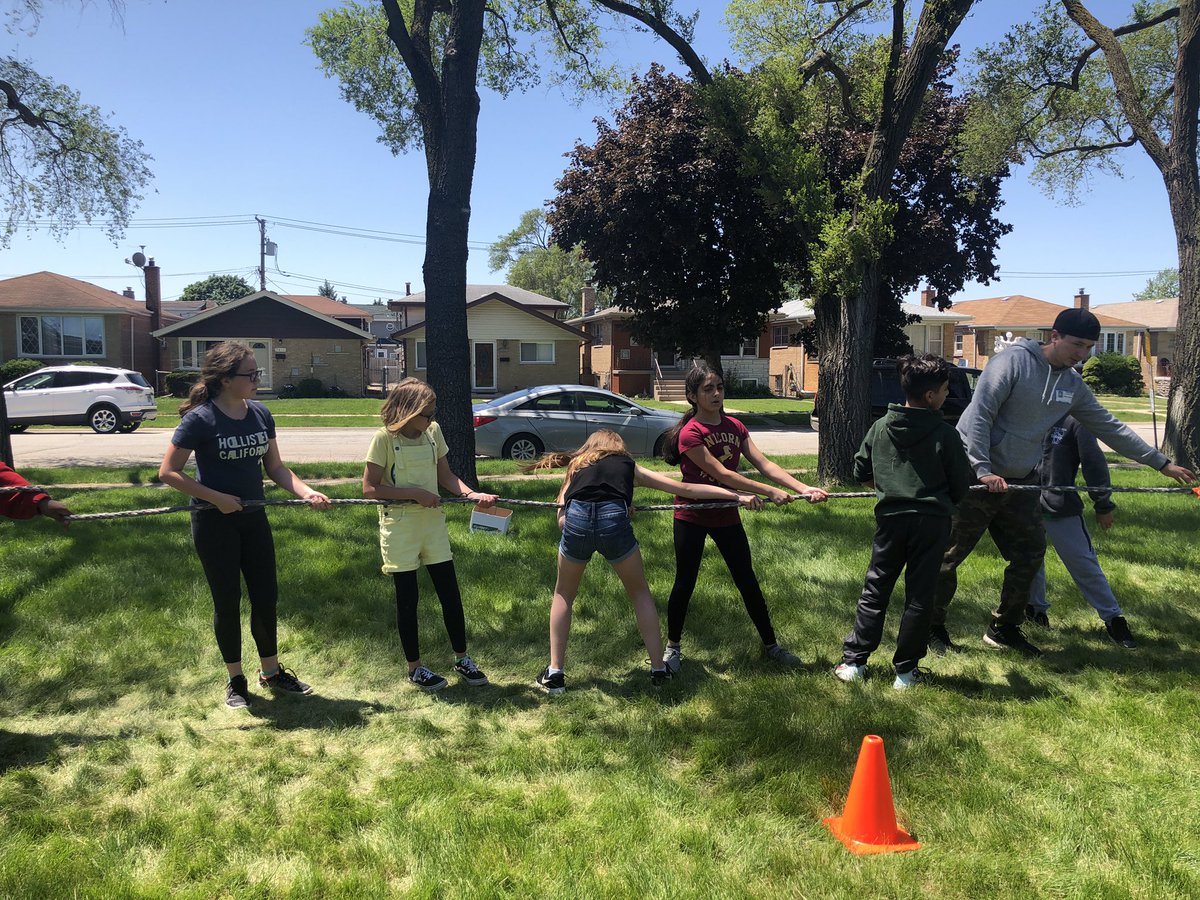 Thank you to all our Fry school parent volunteers! Field day was a blast!@FryPFC