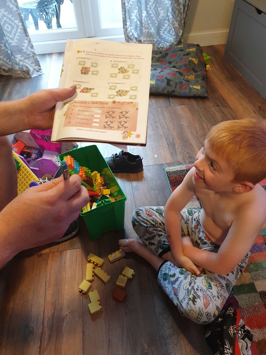 sasparilla84's tweet image. When your son loves maths so much he has his dad teaching him division #3isthemagicnumber #mathsisfun @MillbrookP