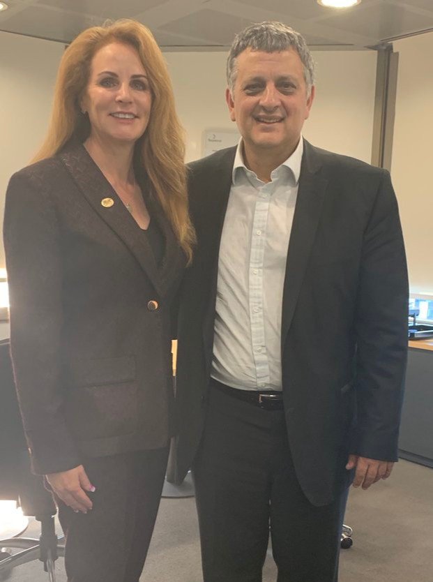 2020 SPE President, <a href="/shauna_noonan/">Shauna Noonan</a>, visits with Pablo Bizzoto, <a href="/YPFoficial/">ypfoficial</a> and Horacio Marin, <a href="/Tecpetrol/">Tecpetrol</a> to talk #VacaMuerta shale.

Key discussion point: increasing the industry’s awareness on the advancements, opportunities being made.

#WeAreSPE #SPEstrong #shale #Argentina