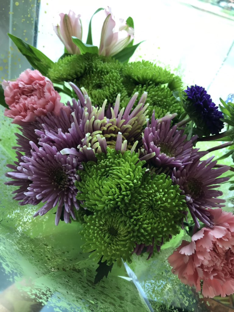 Becky Springswirth (@bspringswirth) on Twitter photo Thank you to my <a href="/WoodcrestES/">Woodcrest Elementary</a> Mic Drop teammates for the flowers and gift cards this morning. I was also surprised by this adorable key chain from an anonymous Mic Drop fan! #wesBetterTogether #WEareCHPS @CHEA_LP Thank you to my <a href="/WoodcrestES/">Woodcrest Elementary</a> Mic Drop teammates for the flowers and gift cards this morning. I was also surprised by this adorable key chain from an anonymous Mic Drop fan! #wesBetterTogether #WEareCHPS @CHEA_LP