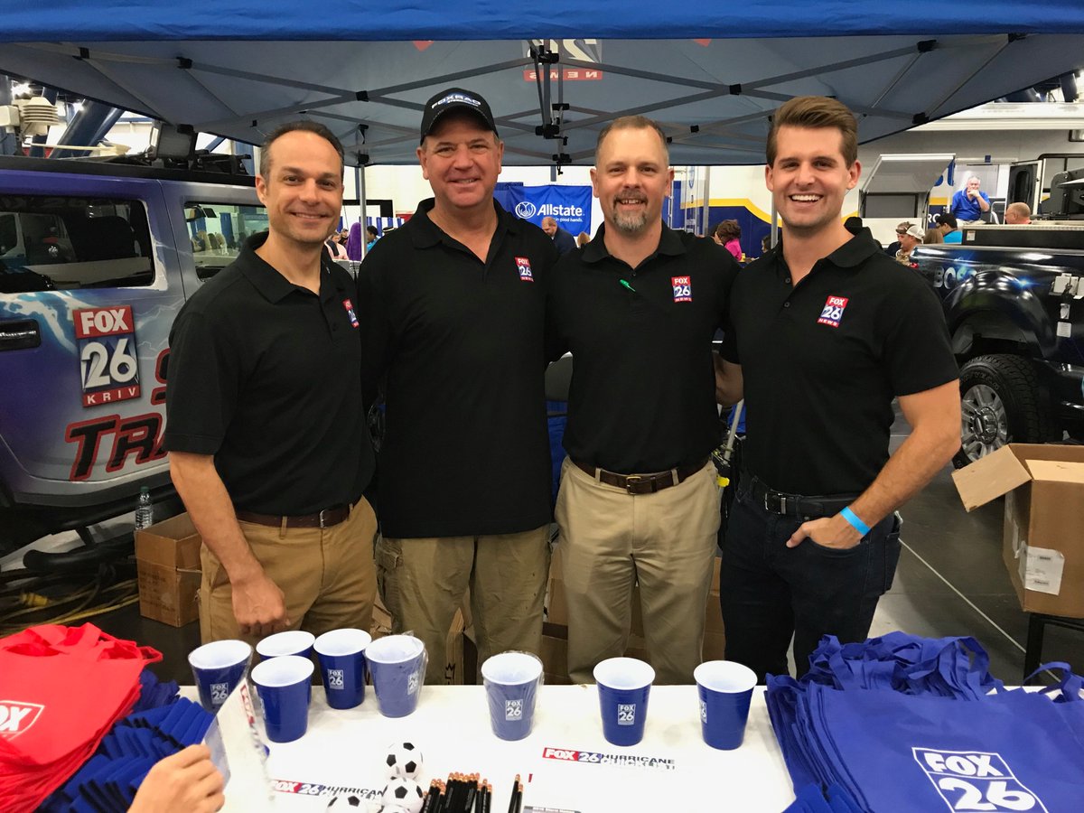 FOX26Houston's tweet photo. Your Gulf Coast Weather Authority hanging out at the 2019 Houston/Galveston Extreme Weather Ready Expo on Saturday! Loved getting to meet fans from all over! #Fox26ForLife #YGCWA #HouWX @Fox26Mike @DrJimFox26 @JohnDawsonFox26 @StephenMorganTV https://t.co/iZYZJCVk2j