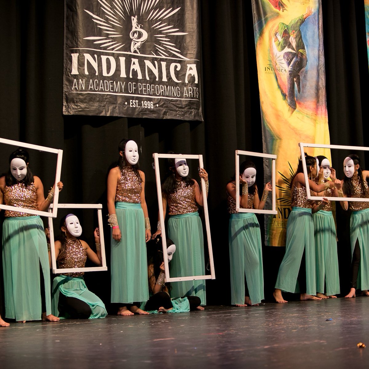 IndianicaAcadem's tweet image. In the words of Drake, Indianica did it BROADDAY #CS2K19 #GOINBAD #DANCE #FUNNY #SAVAGERY #INDIANICA indianicaacademy.com/cs2k19/