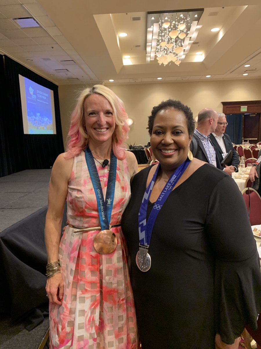 IEDCtweets's tweet photo. Wasn't @ShannonBahrke's keynote during our #IEDCEFF luncheon so inspiring! We know our 2019 Board Chair @TracyeMac thought so. Thanks for joining us today! #EconDev https://t.co/LWsjWbDPni