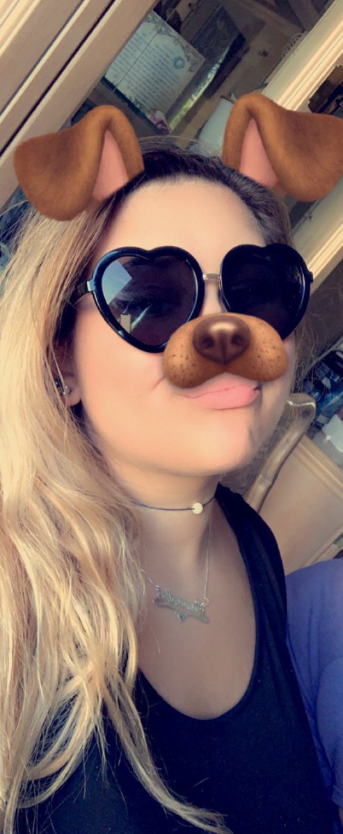 winterwondolan's tweet photo. Happy Tuesday everyone🖤🖤
Congrats on 10M babes u deserve it
@GraysonDolan @EthanDolan ilyxox
#TUESDAYSELFIE #Dolantwinstuesday https://t.co/yHQV3BYw4q