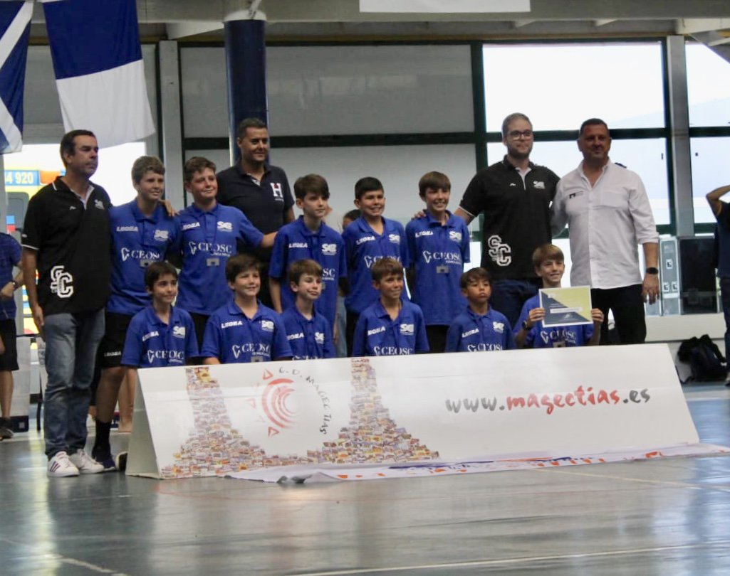 CB_SantaCruz's tweet photo. #CCPremini2019
Campeonato de Canarias de premini: las chicas subcampeonas y el Inmobiliaria Gálvez Santa Cruz noveno. Toda la información y las mejores fotos en la web :
https://t.co/m48kpqdcWe
#SomoSCantera https://t.co/sjB2WYIu7D