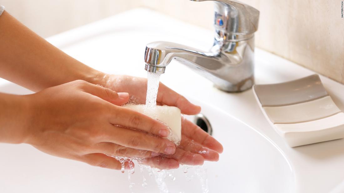 CNN's tweet photo. Donald Trump lies more often than you wash your hands every day | Analysis by @CillizzaCNN https://t.co/rCLLQOBVuZ https://t.co/smElOpzeJb