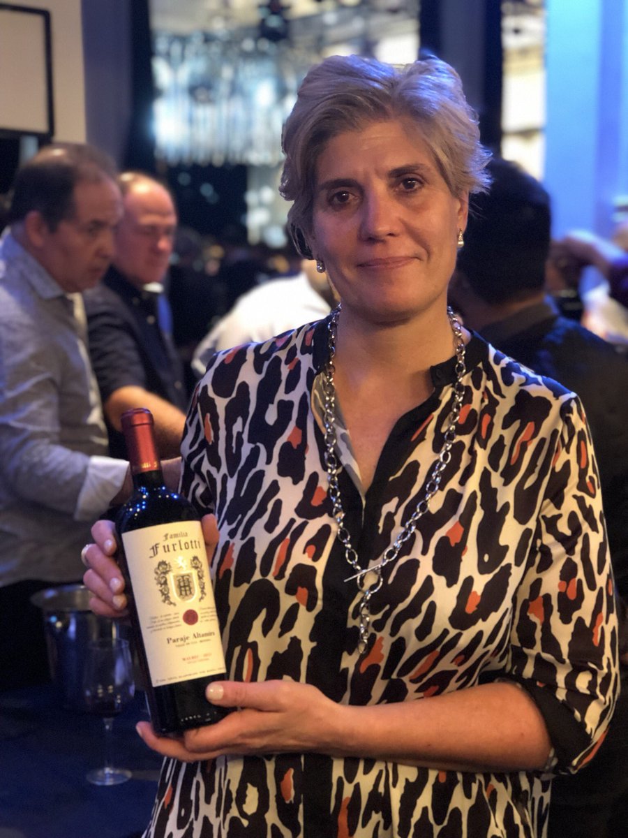 FamiliaFurlotti's tweet photo. Estamos presentes en la @3Dvinos para contarles, a través de los vinos, nuestra historia y nuestro presente. #CuartaGeneracion https://t.co/8ocHpXJ8Vg