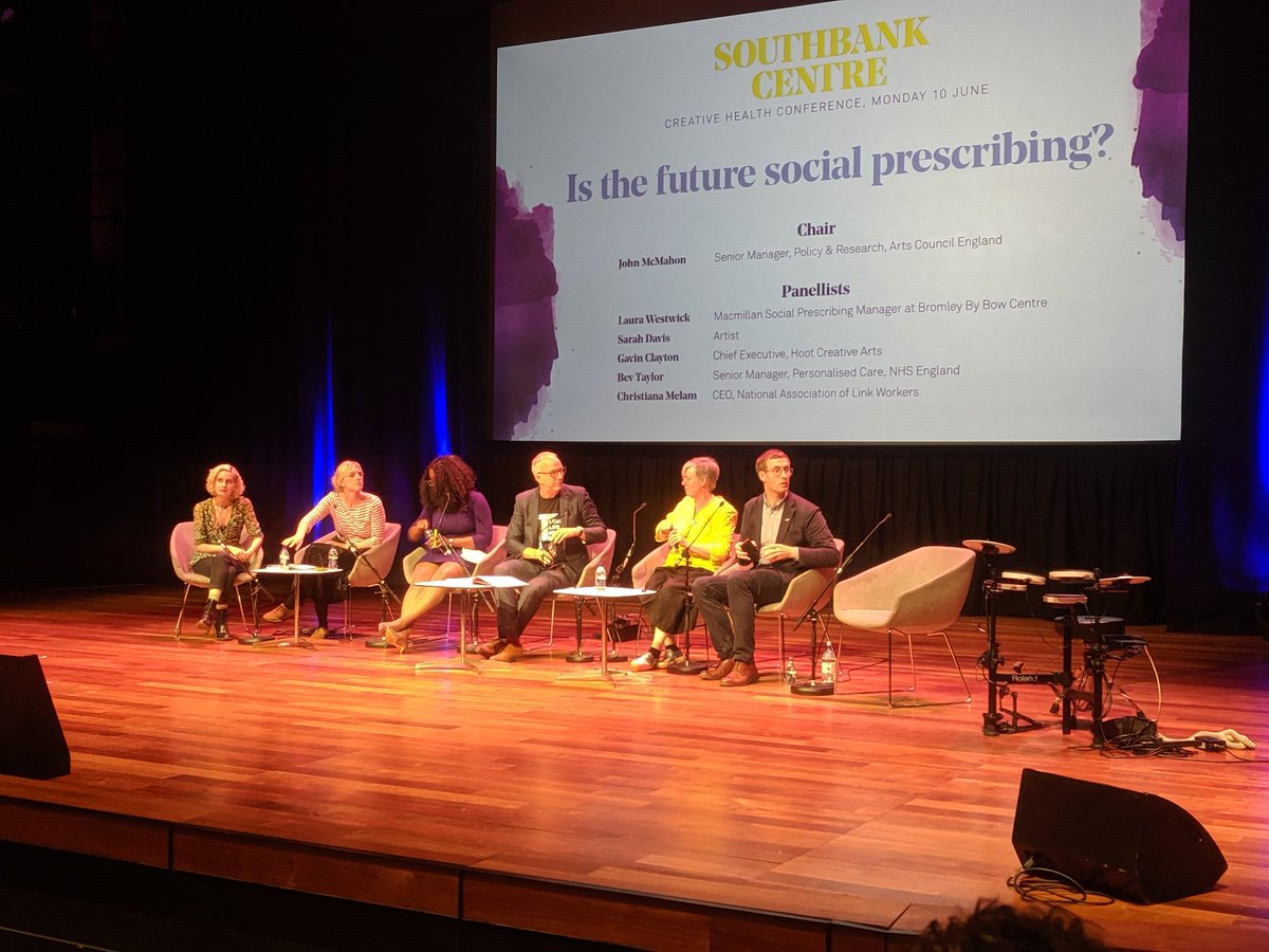 MusicforDemUK's tweet photo. @Christy_Melam said it best - 'You need to know your #community, that will drive which model you choose to support local need'
#socialprescribing #CreativeHealthConference @ConnectLinkOrg @SocialPrescrib2 @JohnMcArts @bevtayloryork #seetheperson #PersonalisedCare https://t.co/EH2EA92gqm