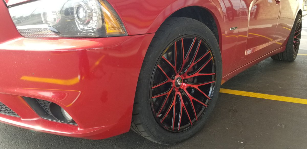 rt_tire's tweet photo. 2013 Charger R/T. 20x9, 20x10.5 STR Racing 615 Black and Candy Red wrapped in Nitto NT555 G2 Tires. 275 front 315 rear. #strracing #str615 #rt_tire #chargerrt #nitto555g2 https://t.co/CQzuZoUHIp