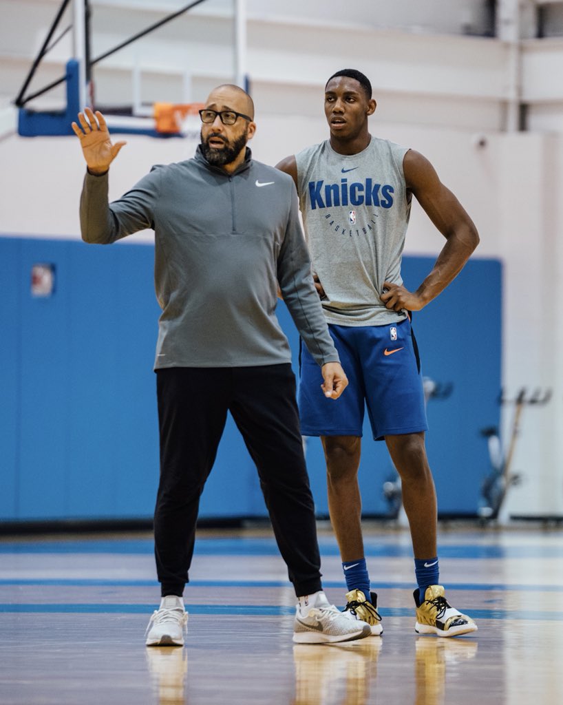 nyknicks tweet picture