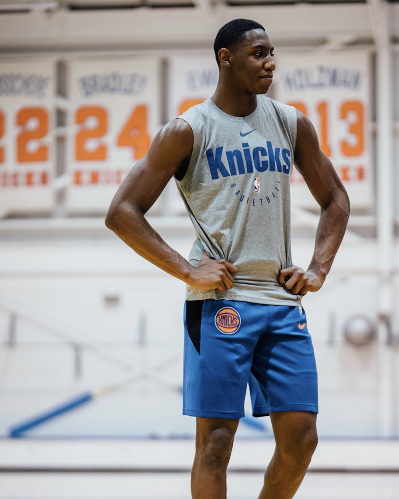 Rj Barrett Knicks Iphone Wallpaper / Rj Barrett Knicks Jersey 1024x709