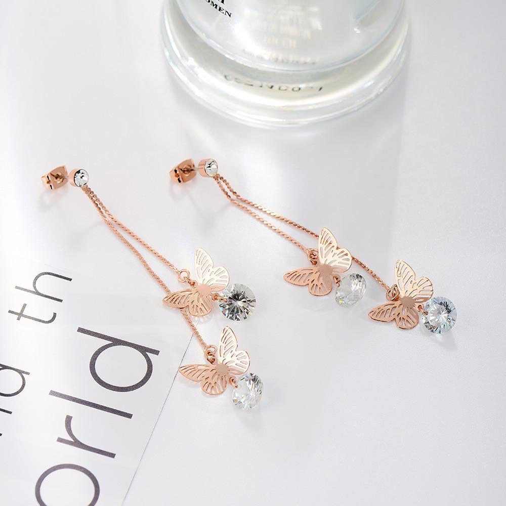 accessoriesvall's tweet photo. https://t.co/QpFPSQbOHK

Butterfly Earrings ❤️❤️

#earrings #fancy #elegance #jewelry #accessories #fashion https://t.co/taMTSSZAB2