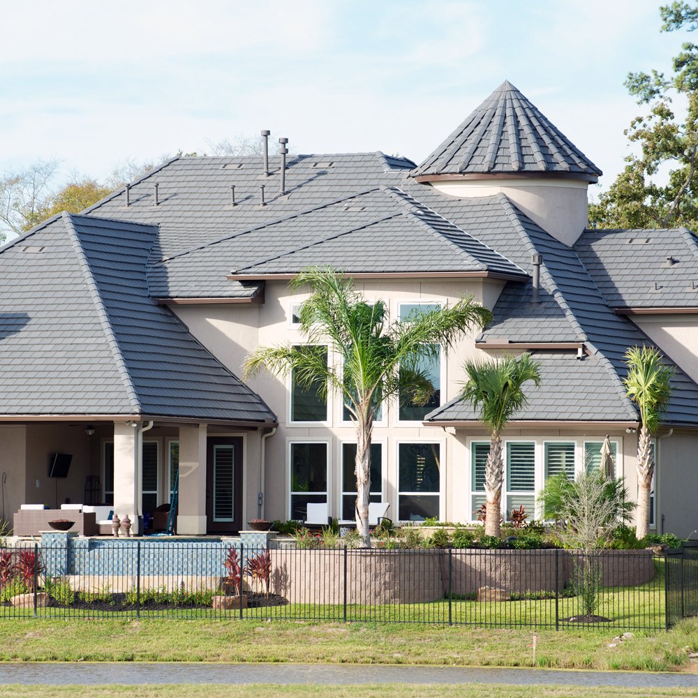 Chandlerroofs's tweet photo. Beautiful Concrete Country Slate Roof in Shadow Grey.  And it's impact resistant. #dfw #southlaketx #trophyclubtx #grapevinetx #Friscotx #planotx #dallas #dallastx #renovations #homeremodeling #homerenovation #texashomes  #lowes #homedepot #fixerupper #homerestoration https://t.co/NUz9GL97XR