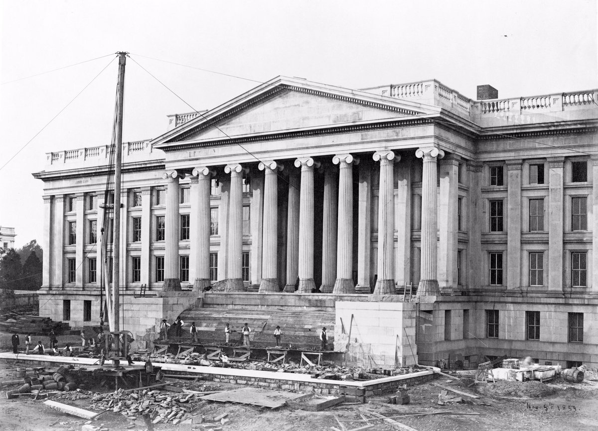 ClassicalArchit's tweet photo. The Treasury Building in Washington DC is the headquarters building of the US Department of the Treasury. 

The building was built in stages from 1836-1869 to the design of architects Robert Mills, Ammi B. Young, Alexander H. Bowman, Isaiah Rogers, and Alfred B. Mullett https://t.co/RiGTZ5Nk5i