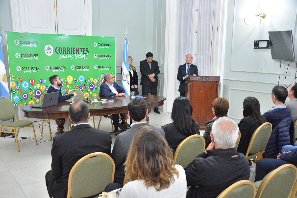TurismoCtess's tweet photo. Esta mañana se dio a conocer los detalles del resumen del Observatorio de Turismo de Reuniones de la República Argentina, que posiciona a Destino #Corrientes en el puesto 16, luego de haber estado en el 43 desde el año 2017.📊

https://t.co/bfPRx9zQNs https://t.co/AXhu7wJ9BZ