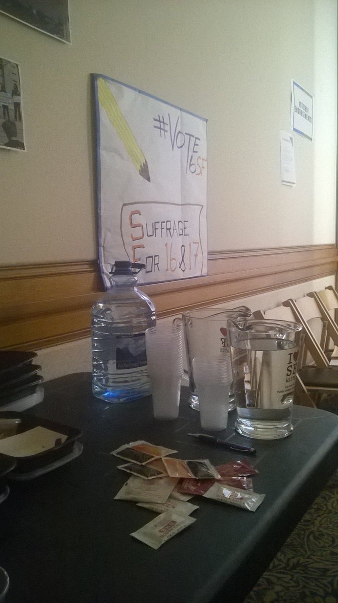 CalvinQuick01's tweet photo. Productive meeting at @SFYouthCom Civic Engagement Committee's second #Vote16SF stakeholder meeting about strategies heading to the ballot on 2020 https://t.co/TLWkkTFWZ8