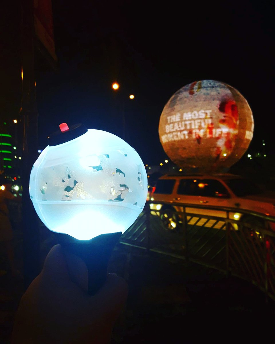 cannabells23's tweet photo. hay...nakakainip maghintay... BTS in Ph please... @BTS_twt https://t.co/KxrqSlwpeh