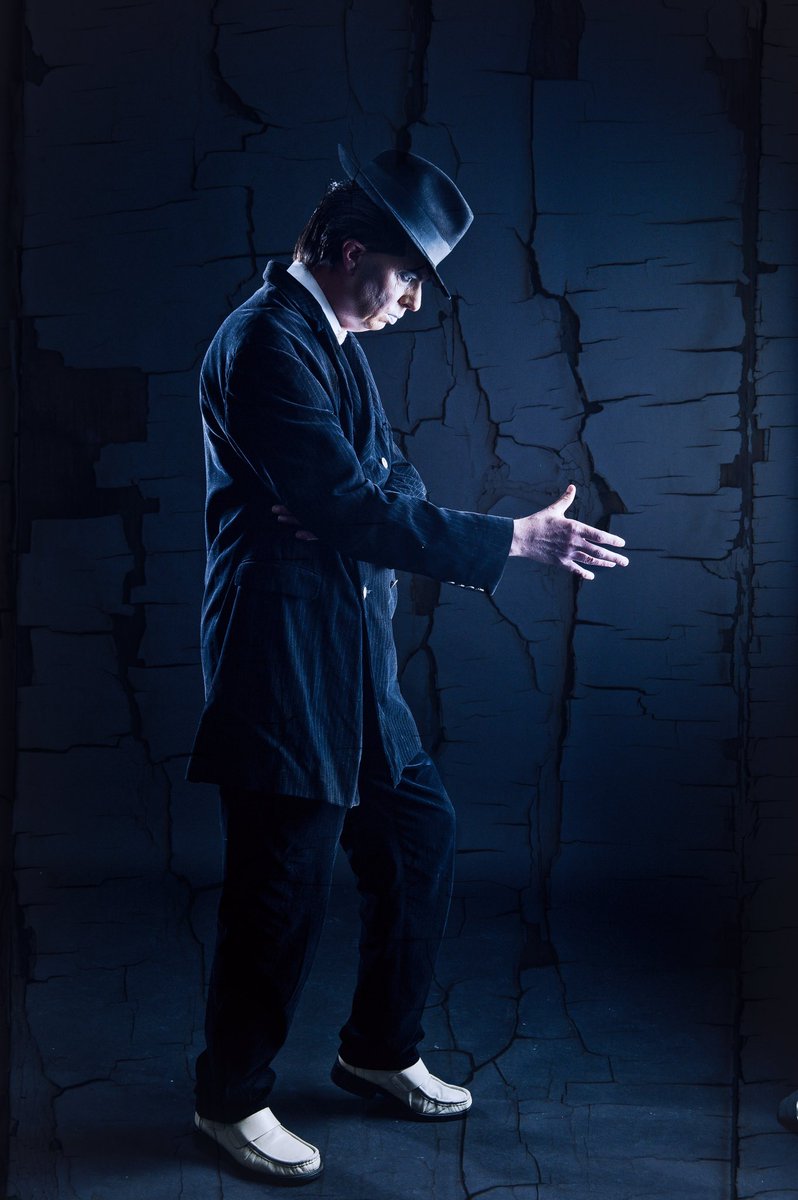 Just like that... 
#garynuman #creativelighting #studiophotography #elinchrom