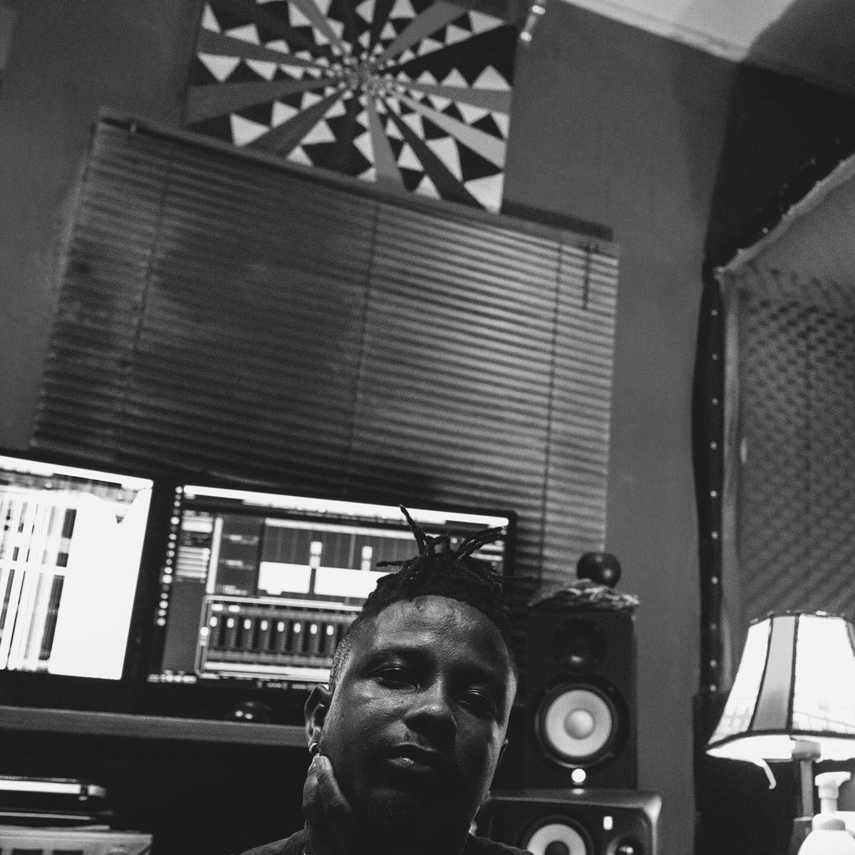 kelvynboymusic_'s tweet photo. THE
INSPIRATIONAL
MOMENT
EVER 
#TimeEp ⏰Drops 21/06/19 🔒🦅 #NanaAma #TimeEp ⏰#Afrobeats #AfrobeatsMadeInGhana #AfrobeatsBadman #BhimNationGlobal 🌍 https://t.co/LF0qrBgVAK
