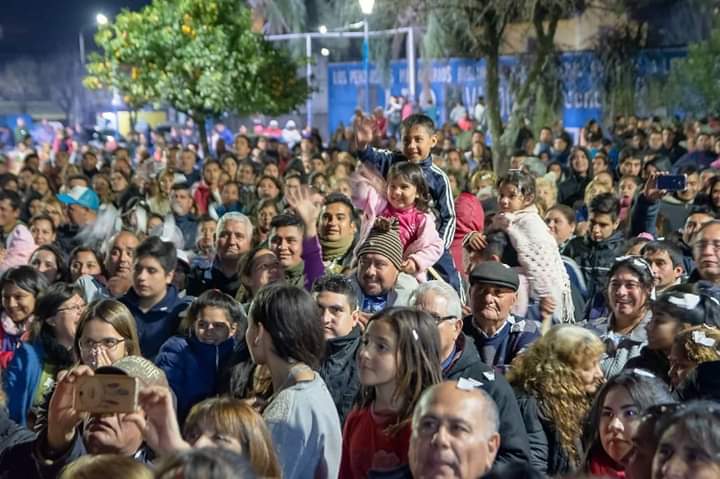 Agradezco de corazón a todos los vecinos que me acompañaron y a los que optaron por otro candidato, los invito a confiar en mi, este trabajo es para todos, porque juntos seguiremos creciendo.Fue una elección histórica por lo que les digo ¡GRACIAS! Bella Vista ganó.
#YoEstoyConVos